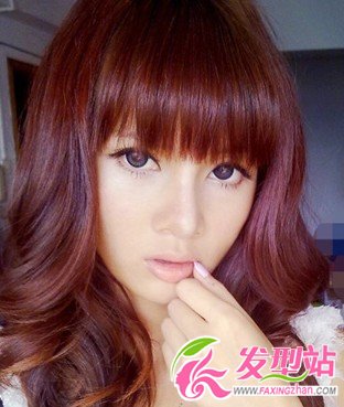 2012女生最流行的發(fā)型染色