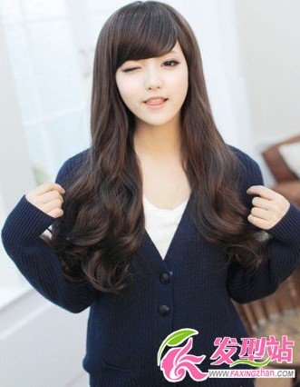 2013最新女生長卷發(fā)發(fā)型