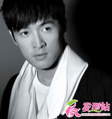 30歲男人發(fā)型 做成功男士
