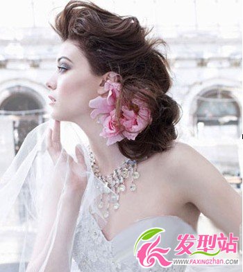2013最新歐美新娘婚紗發(fā)型