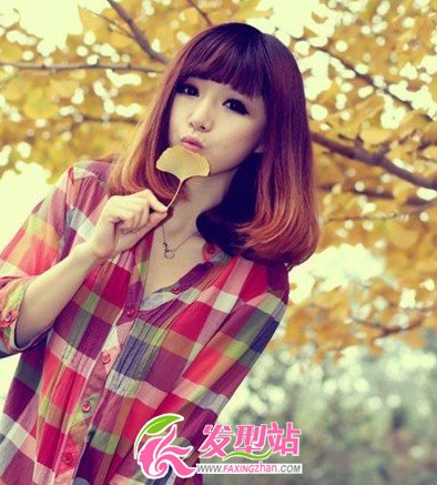 2013最新發(fā)型:女生甜美中長發(fā)發(fā)型