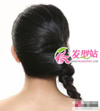 初夏側(cè)扎馬尾教程 變身最美女主角