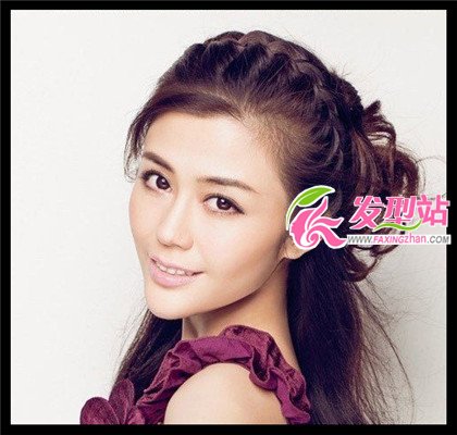 2013流行發(fā)型:女士流行編發(fā)教程圖解