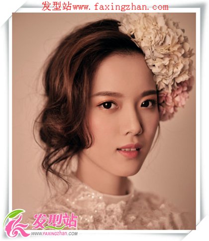 2013夏日婚紗照發(fā)型設(shè)計 留下最甜美的回憶