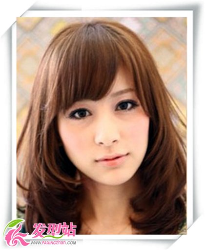 2013女生流行內(nèi)扣梨花頭發(fā)型圖