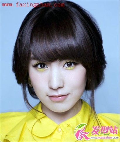 2013最炫直發(fā)發(fā)型 打造清純時(shí)尚美女