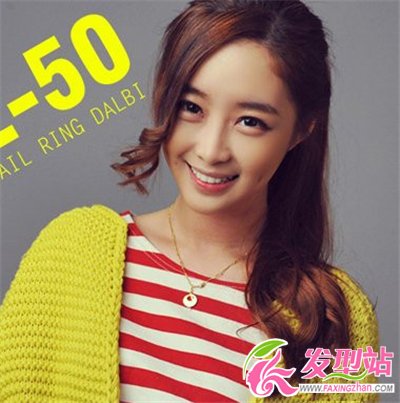 中長(zhǎng)發(fā)女生流行扎發(fā)發(fā)型 養(yǎng)眼時(shí)尚不落伍