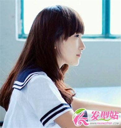 校園美女清純校服發(fā)型