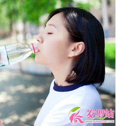 女生知性短發(fā)發(fā)型 修顏百搭最時(shí)尚