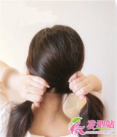 魚骨辮盤發(fā)diy教程 時尚顯高雅
