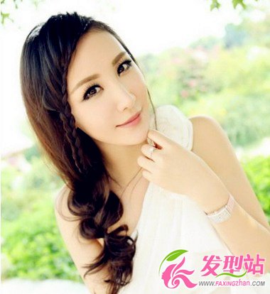 秋季時尚韓式扎發(fā)發(fā)型 演繹魅力女生
