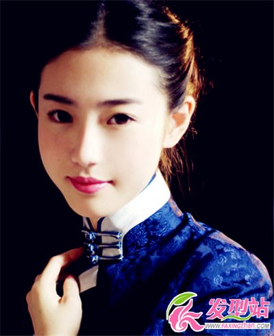 2013最新發(fā)型:流行時尚扎發(fā)演繹清純美女