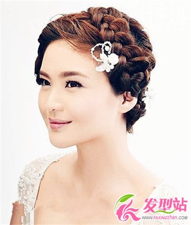 2013秋冬季唯美新娘發(fā)型 做最美浪漫新娘