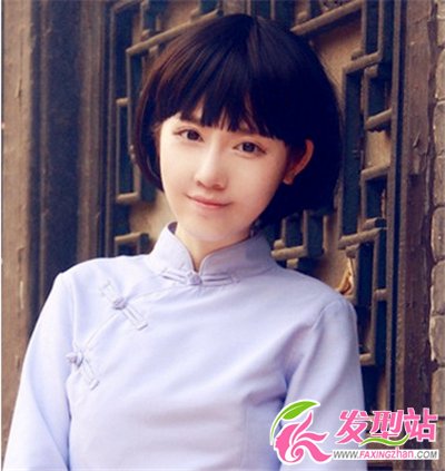 職場(chǎng)美女氣質(zhì)短發(fā) 展現(xiàn)短發(fā)美女風(fēng)采