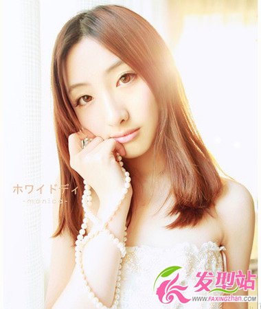 什么樣的臉型中分好看 瘦臉時(shí)尚中分發(fā)型