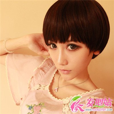 清爽系女生蘑菇頭發(fā)型 做可愛時尚短發(fā)女孩