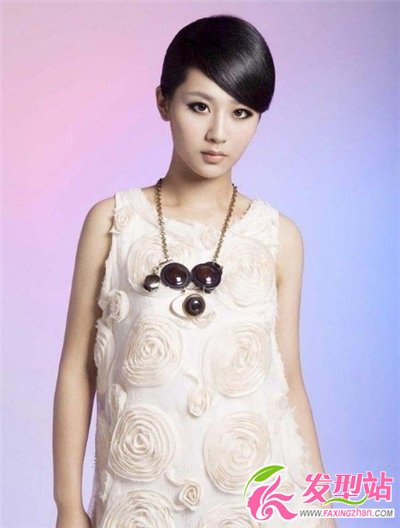 女士潮流盤發(fā)發(fā)型推薦 時尚盤發(fā)氣質(zhì)倍增