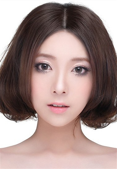 什么臉型適合中分發(fā)型 修顏中分展現(xiàn)女士優(yōu)雅氣質(zhì)