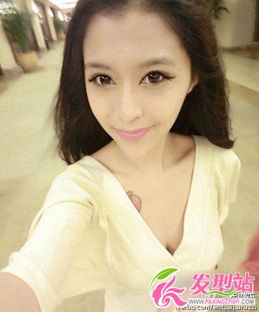 謝雨欣女兒照片