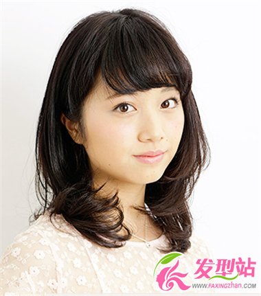 換季女生燙什么發(fā)型好看 今季女生最I(lǐng)N燙發(fā)推薦