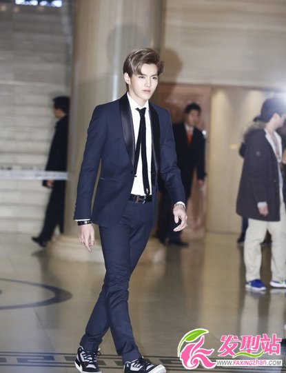 EXOෲʲôcSMs ෲs(ni)Ļع ෲ(g)Y|ͥ