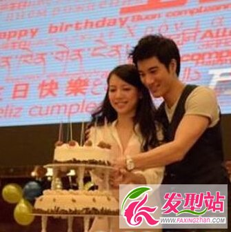 王力宏喜當(dāng)?shù)?王力宏妻子李靚蕾懷孕照片 王力宏李靚蕾個(gè)人資料|家庭背景