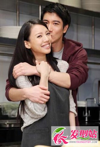 王力宏喜當(dāng)?shù)?王力宏妻子李靚蕾懷孕照片 王力宏李靚蕾個(gè)人資料|家庭背景