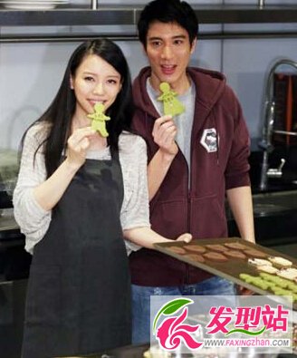 王力宏喜當(dāng)?shù)?王力宏妻子李靚蕾懷孕照片 王力宏李靚蕾個(gè)人資料|家庭背景