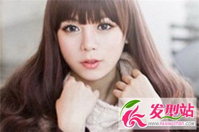 塑造白富美的迷你卷發(fā)發(fā)型你值得去擁有