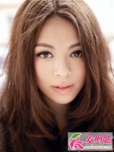 梨花頭+中分=完美+性感 女生時(shí)尚瘦臉中分梨花頭發(fā)型