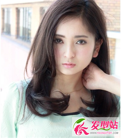 氣質(zhì)俏麗卷發(fā)發(fā)型 找到屬于你的自信