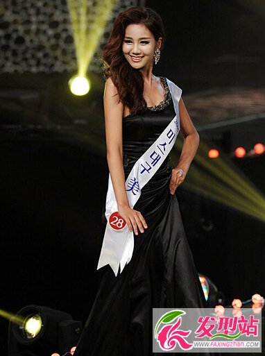 2014nСKim Seo-yeonZ (g)Y||ȻƬ|