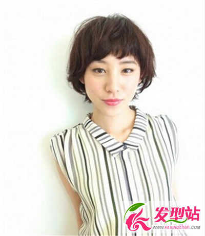 輕松簡(jiǎn)單造型通吃 女生卷發(fā)發(fā)型展現(xiàn)百變氣質(zhì)