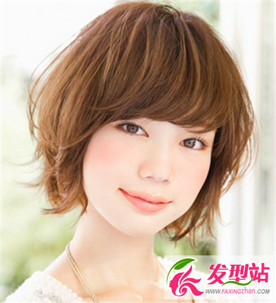 方臉女生展現(xiàn)不一樣的美 可愛修顏發(fā)型一個不放過