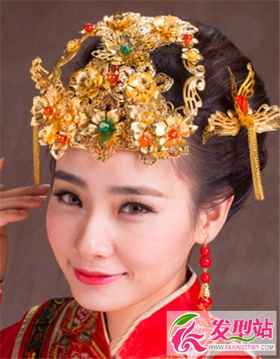 鳳冠霞披下唯美的中式古典新娘發(fā)型 感受古典文化的韻味