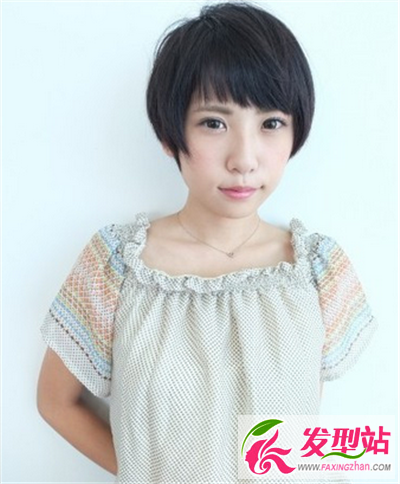 清爽與氣質(zhì)感兼得 女生發(fā)型絕對(duì)有你的最?lèi)?ài)