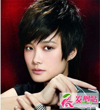 女生短發(fā)適合什么劉海 斜劉海是氣質(zhì)法寶