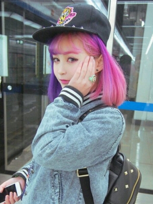 ϵŮ(g)ԷȾl(f) l(f)չF(xin)һӵĳ