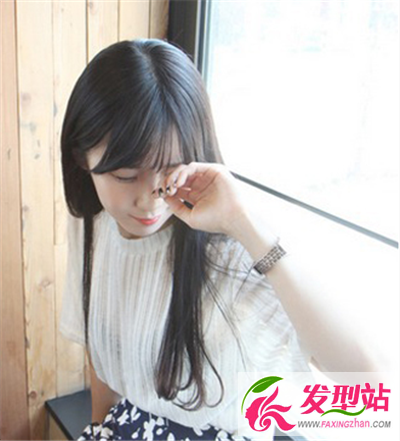 幾款適合大學(xué)生發(fā)型 甜美清純塑造氧氣美女