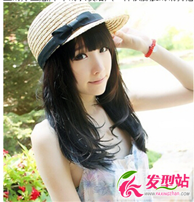 圓臉女生適合什么發(fā)型 直發(fā)一樣可以讓您變美
