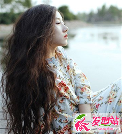 美美的森女系長(zhǎng)發(fā)扎發(fā) 讓你化身優(yōu)雅氣質(zhì)的小仙女
