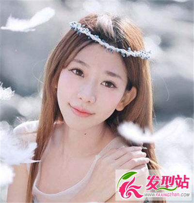 直發(fā)也可以很美 幾款秋季浪漫發(fā)型
