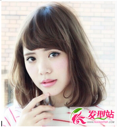 秋冬圓臉女生梨花頭造型 感受不一樣的體會(huì)
