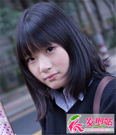 清透女生發(fā)型推薦 氣質優(yōu)雅形象滿分