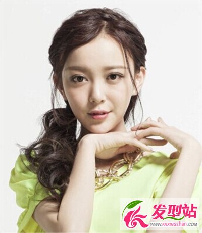女生最愛的六款鵝蛋臉發(fā)型 輕松修顏塑造完美臉型