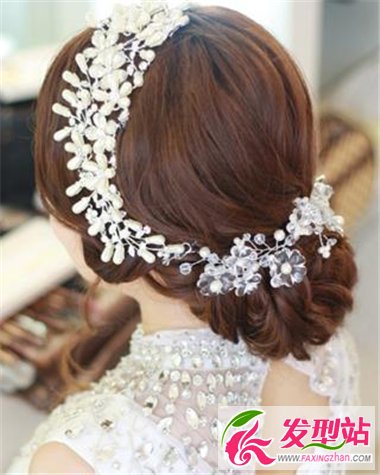 美麗新娘公主盤發(fā)發(fā)型 讓你擁有多重氣質(zhì)