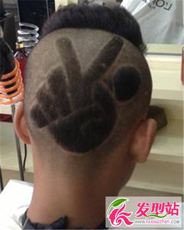 5歲萌系小男孩雕刻發(fā)型 個(gè)性圖案可愛(ài)又賣(mài)萌