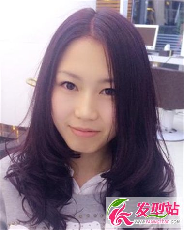 飄逸女生長發(fā)發(fā)型 清香四溢讓你過目不忘
