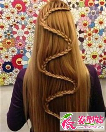 時(shí)尚編發(fā)造型 盡顯森女的氣質(zhì)美