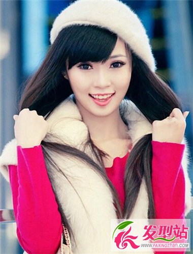 可愛女生靚麗直發(fā) 充滿韓系風(fēng)格美
